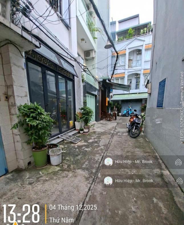 Nhà 5 tầng chdv tân định quận 1  75m², 10 phòng, hẻm xe hơi, dòng tiền ~100tr/tháng, tài sản hiếm