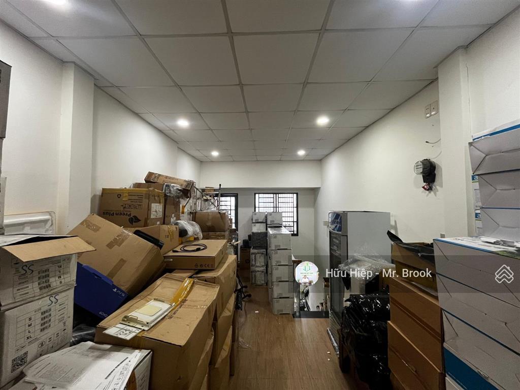 Bán nhà trung tâm quận 1, hẻm nguyễn trãi  dttt 70m², nở hậu, phù hợp đầu tư cho thuê, giá 10 tỷ