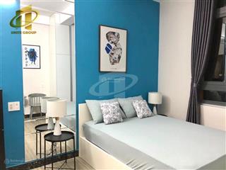 Cho thuê căn phòng đầy đủ nội thất giáp q1 và đại học hiu hutech ngoại thương uef