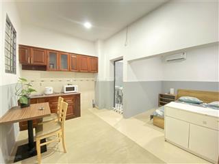 Cho thuê phòng full nội thất cửa sổ thoáng ở bình thạnh gần đh uef, ftu, uth, hiu,   0334 998 ***
