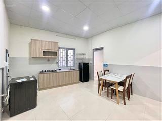 Cho thuê căn hộ gần chợ bà chiểu, ngã tư phú nhuận 40m2 ban công rộng  phan đăng lưu phú nhuận