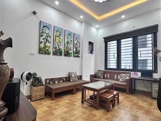 Chính chủ cần bán nhà ở ngõ 8 lê quang đạo thiện chí giao dịch luôn nhà mới ô tô đỗ cửa
