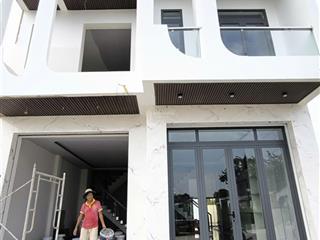 Bán nhà mặt tiền ngay, ubnn phường tương bình hiệp, gần ngã 3 sở gà, cách khu du lịch đại nam 4 cây