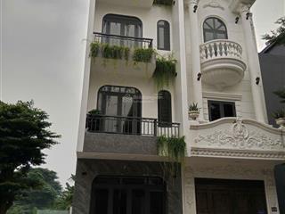 Bán nhà phố mặt tiền thuận an, bình dương + diện tích  (4m x 18.5m)  73.9m full thổ cư. nhà 3