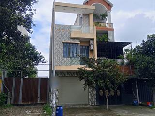 Nhà mặt tiền trung tâm dĩ an  tp. dĩ an  bình dương. cách vincom & dt743 chỉ 100m diện tích 112m2