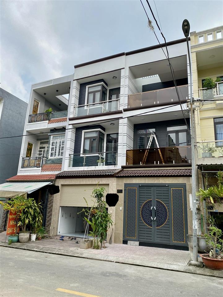 Chủ gởi bán nhà mặt tiền 13m vỉa hè 3m, tân đông hiệp  dĩ an  tp.hcm  bình dương (cũ) diện tích