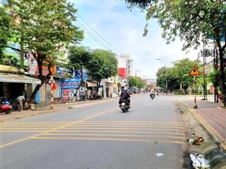 Căn góc 2 mặt tiền ngay vincom dĩ an, sát kcn sóng thần, di chuyển 10 phút về thủ đức dt 136m2 (8