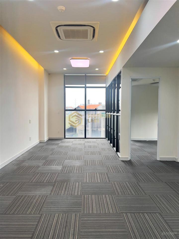 Bán officetel căn góc 61m2 the sun avenue tháp trung tâm giá chỉ 5 tỷ bao hết