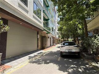 Bán gấp nhà liền kề 50m2  full nội thất đẹp  miễn trung gian 19,5 tỷ