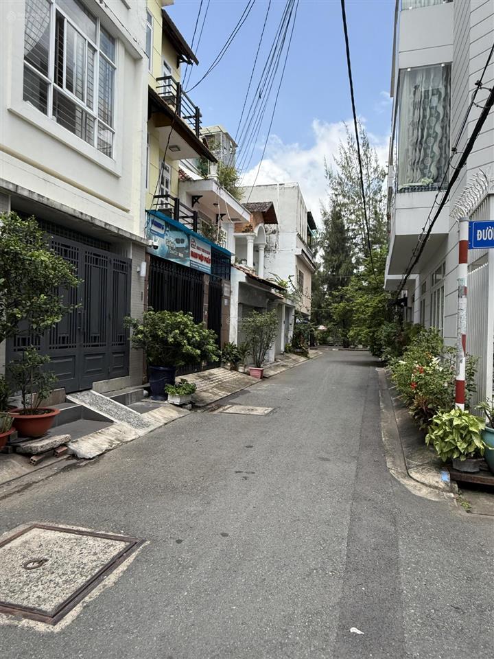 Bán nhà mặt đường rộng đường số 66 tân phong| sổ hồng 90m2 full nội thất giá đẹp.