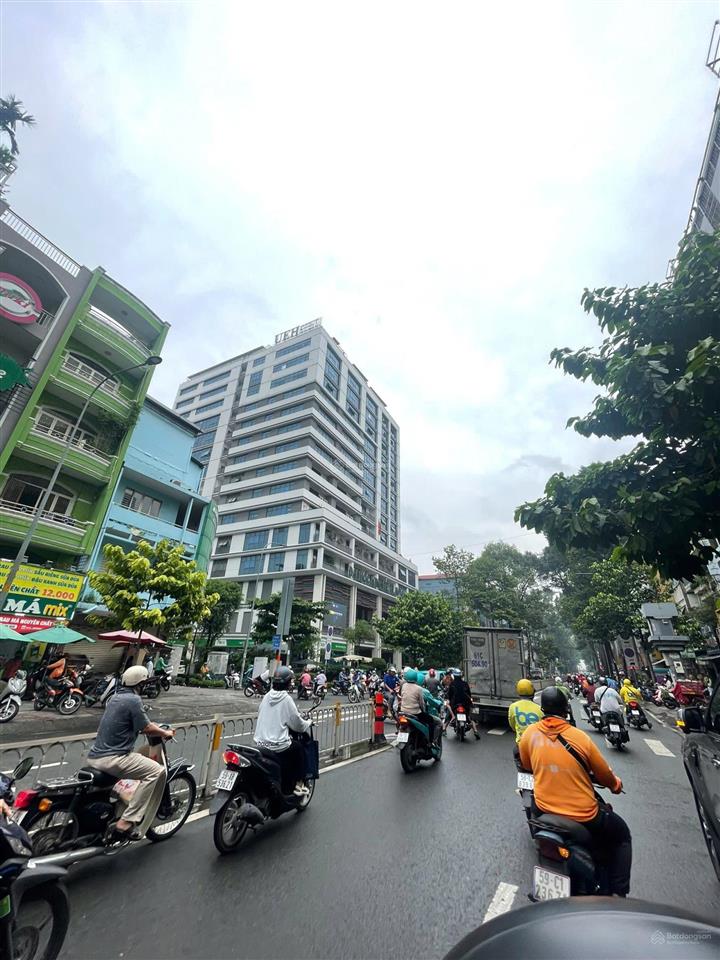 Mặt tiền đường nguyễn tri phương 4.3x16m, nhà 4 lầu vị trí đẹp ngay đại học kinh tế, giá 24.8 tỷ tl