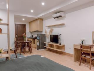 Căn studio 40m2 full nội thất cao cấp có cửa sổ , oto đỗ cổng khu ba đình
