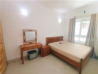 Căn hộ 1 khách 1 ngủ 45m2 có cửa sổ thoáng full đồ , chính chủ khu ba đình