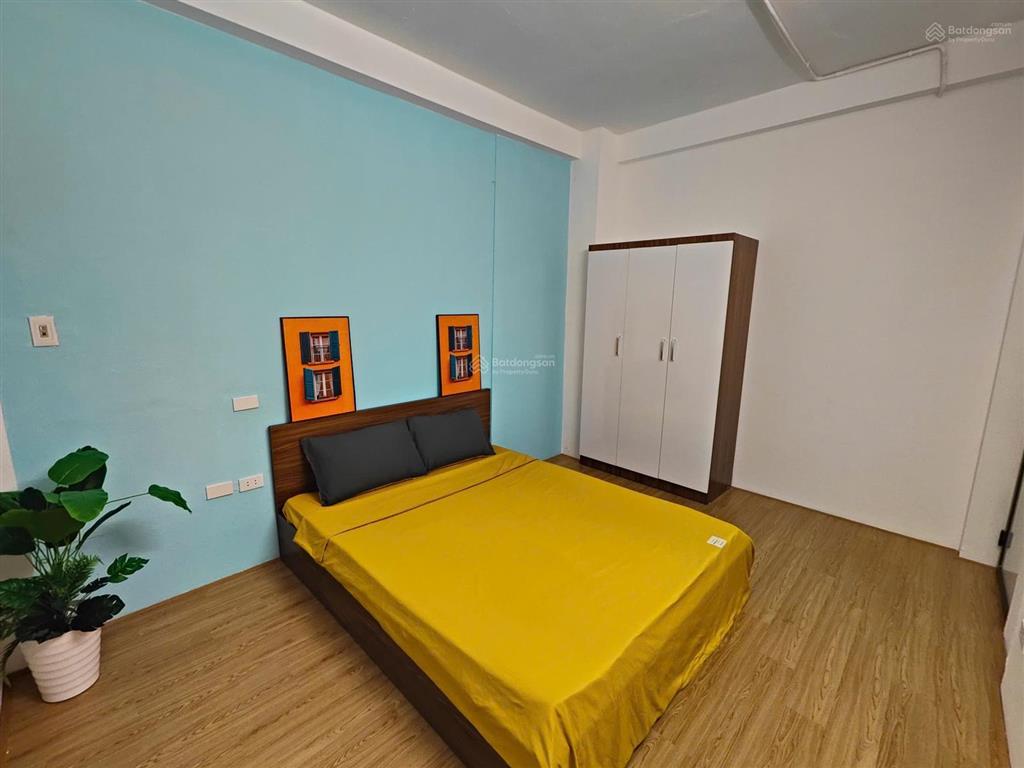 Căn 1n1k 35m2 full đồ, cửa sổ thoáng, tòa mới, chính chủ khu ba đình