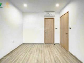 Bán gấp! căn hộ vinhomes 2 phòng ngủ 67m2  giá 2.968 tỷ