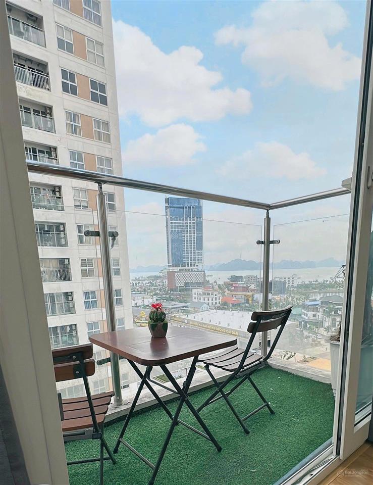 Bán căn ngoại giao newlfe hướng đông nam thoáng mát giá rẻ