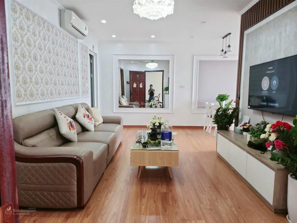 Cân bán căn chung cư new life 2n 2vs view biển hạ long qn