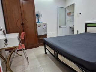 Phòng wc riêng, đầy đủ nội thất
