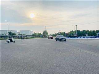 Sót 1 lô 125m2 Mai Đình-Sóc Sơn-lô góc-ngõ thông xe tải-Hơn 3 tỷ.
