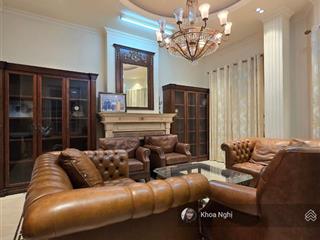 Stop! thái thịnh, gara 7 chỗ, tải trước nhà, pl bàn cờ, kinh doanh sầm uất, dt 1 tỷ/năm, ban công