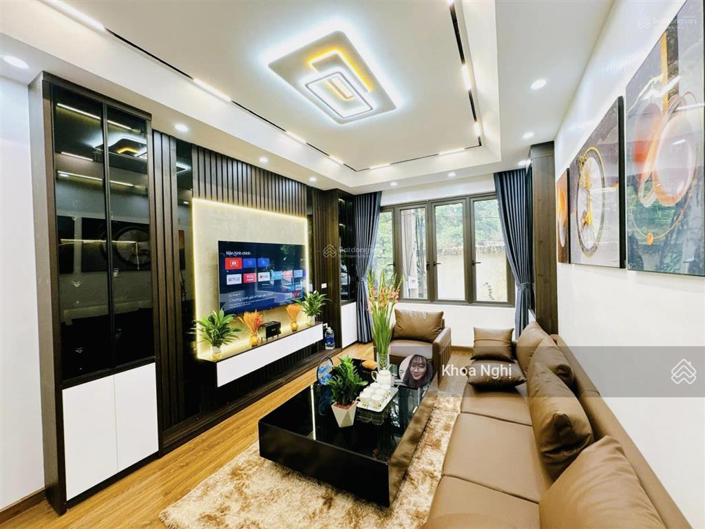 Bán tòa chdv thái thịnh! lô góc 2 thoáng, 17pkk, ngõ thông kd, doanh thu 100tr/th, full nội thất