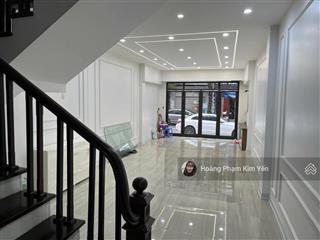 Chdv chùa láng! 19pkk, 2 thoáng, bagac đỗ, ngõ thông kd, dòng tiền 1.3 tỷ/n, ban công thoáng, pccc