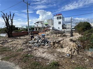 Bán đất 240m2 giá 11 tỷ tại chí công, tuy phong, bình thuận