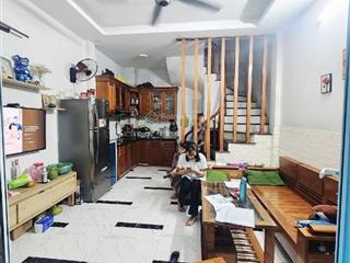 Bán nhà nguyễn chí thanh  quận 10  40m2 x 4 tầng x nhỉnh 5 tỷ  hẻm ba gác  gần hẻm xe hơi