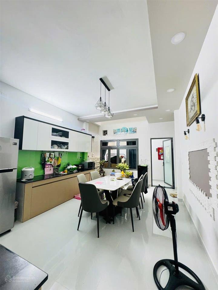 Bán nhà hẻm xe tải 10m thông dương quảng hàm gv dt 4m x20m trệt 2 lầu st giá chỉ 11 tỷ 1 tl