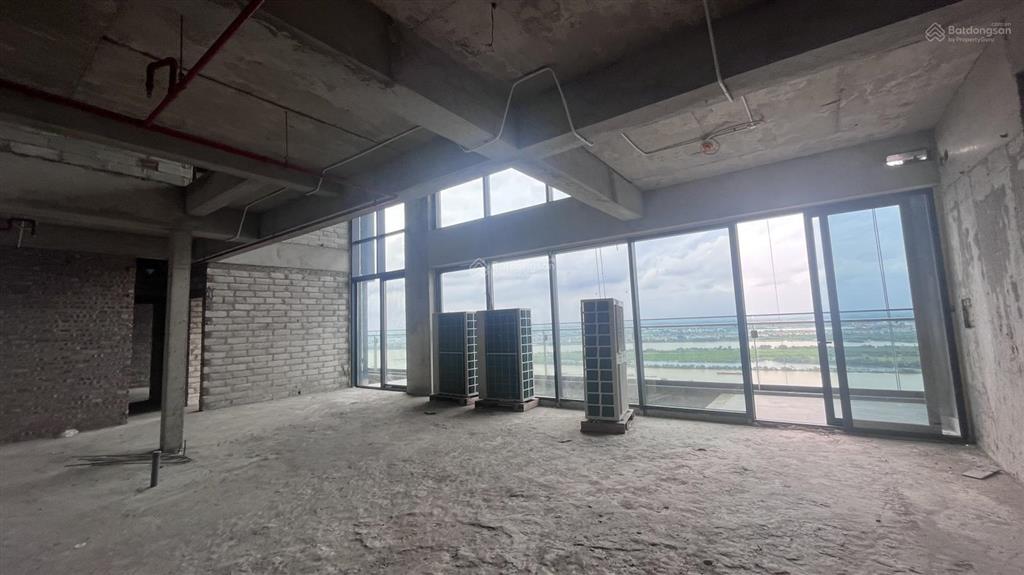 Penthouse thượng lưu view sông độc bản duy nhất tại sunshine golden river