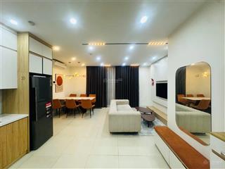 Chính chủ bán căn hộ thiên niên kỷ 3 ngủ full nội thất chỉ 8,5 tỷ bao hết toàn bộ thuế phí