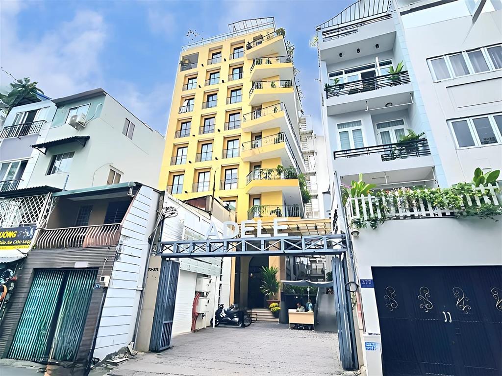 Duy nhất 285m2 giá 66 triệu/tháng  cao ốc adele