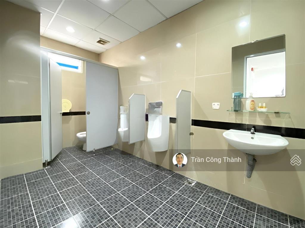 Văn phòng 290m2 giá 81 triệu (full nội thất)  cao ốc halo cavi