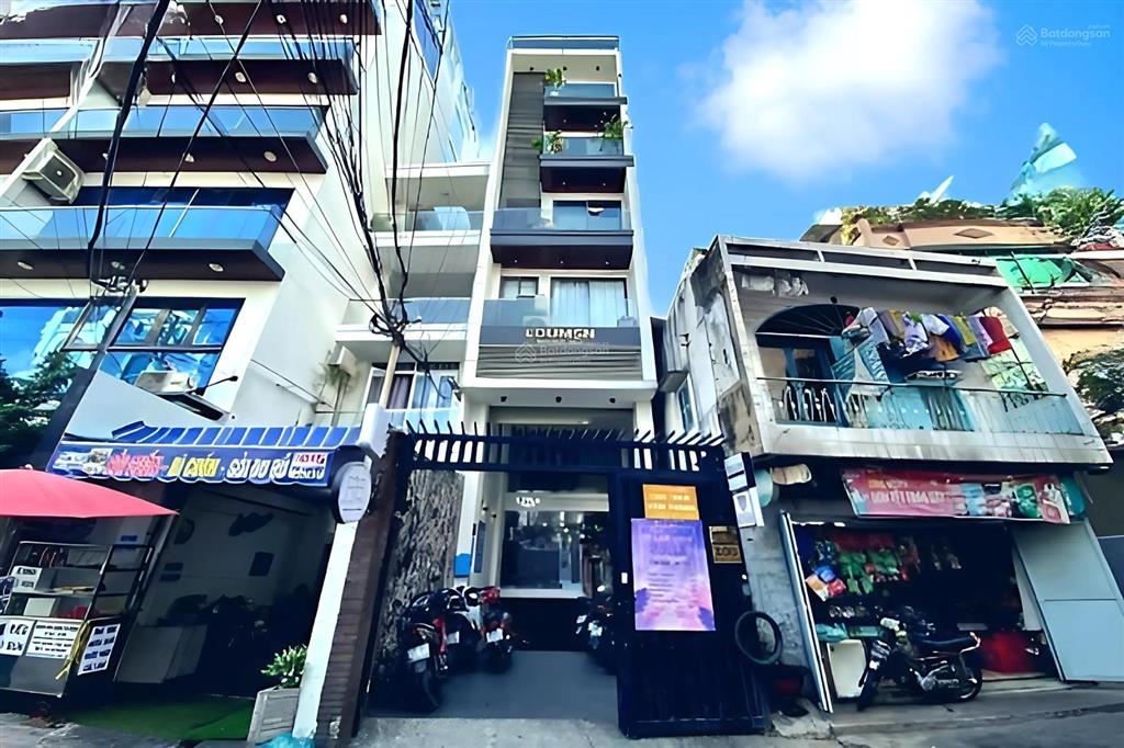 Văn phòng 35m2 giá 9 triệu/th (1 phòng duy nhất)