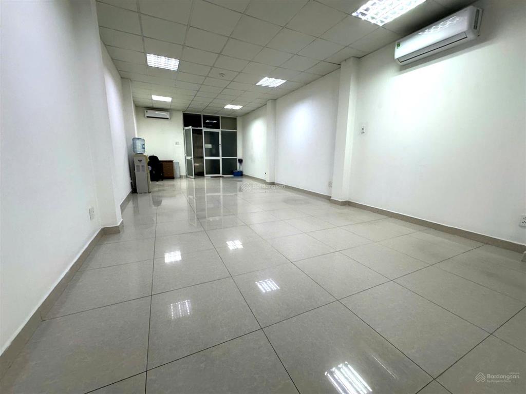 Văn phòng siêu rẻ, 56m2, giá 12,5 triệu/tháng