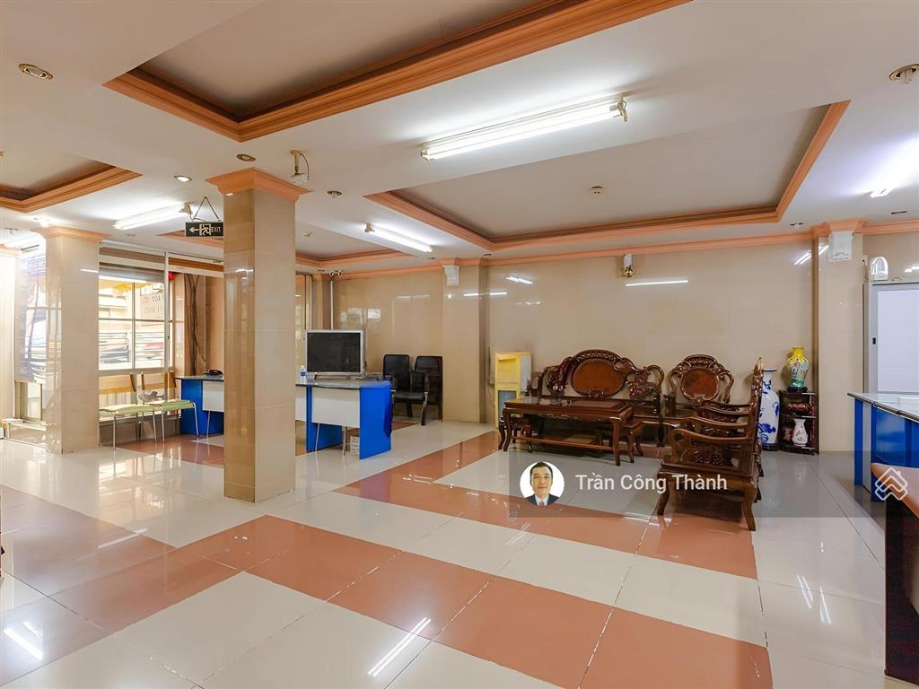 Duy nhất! 1 phòng 32m2, giá 6 triệu/tháng (bao gồm vat)  cao ốc hữu nguyên