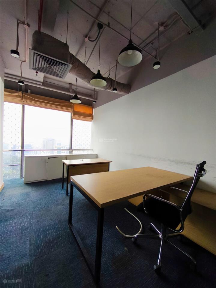 Duy nhất! văn phòng 755m2 (full nội thất) giá rẻ