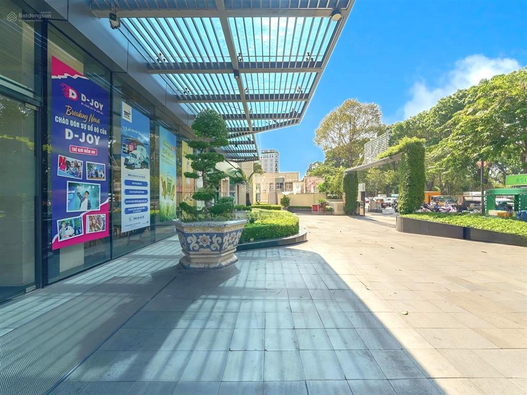 Duy nhất! văn phòng 755m2 (full nội thất) giá rẻ