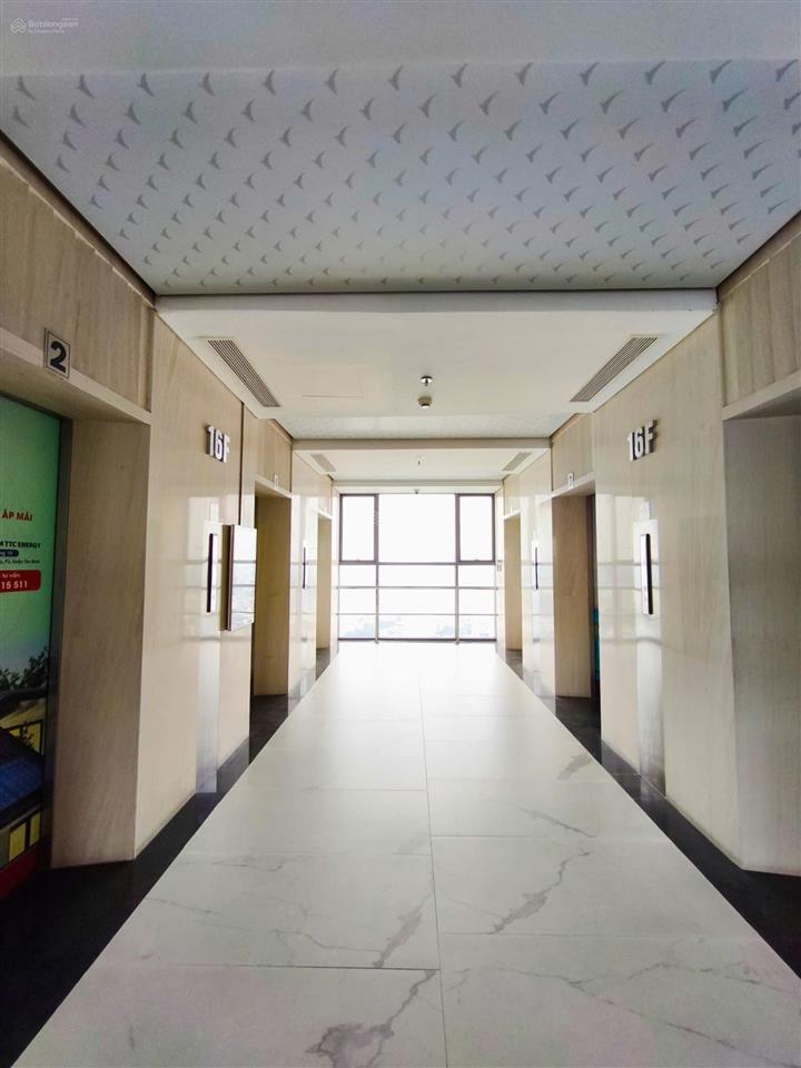 Duy nhất! văn phòng 755m2 (full nội thất) giá rẻ