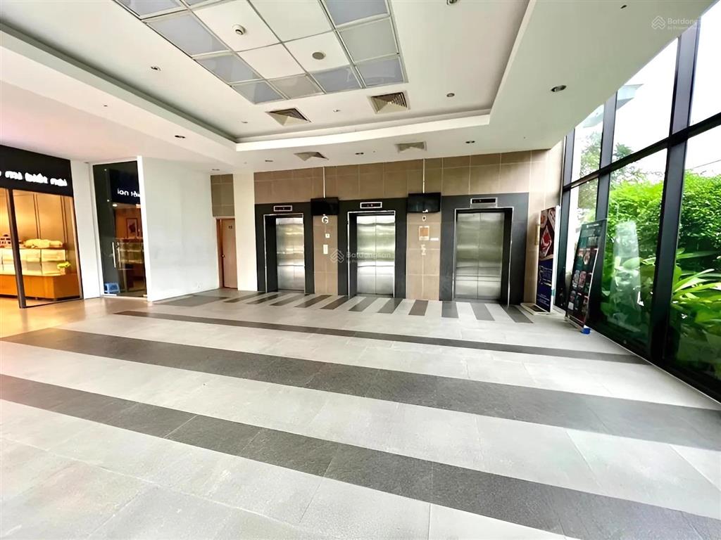 Văn phòng 5 sao 499m2, giá chỉ 499 nghìn/m2