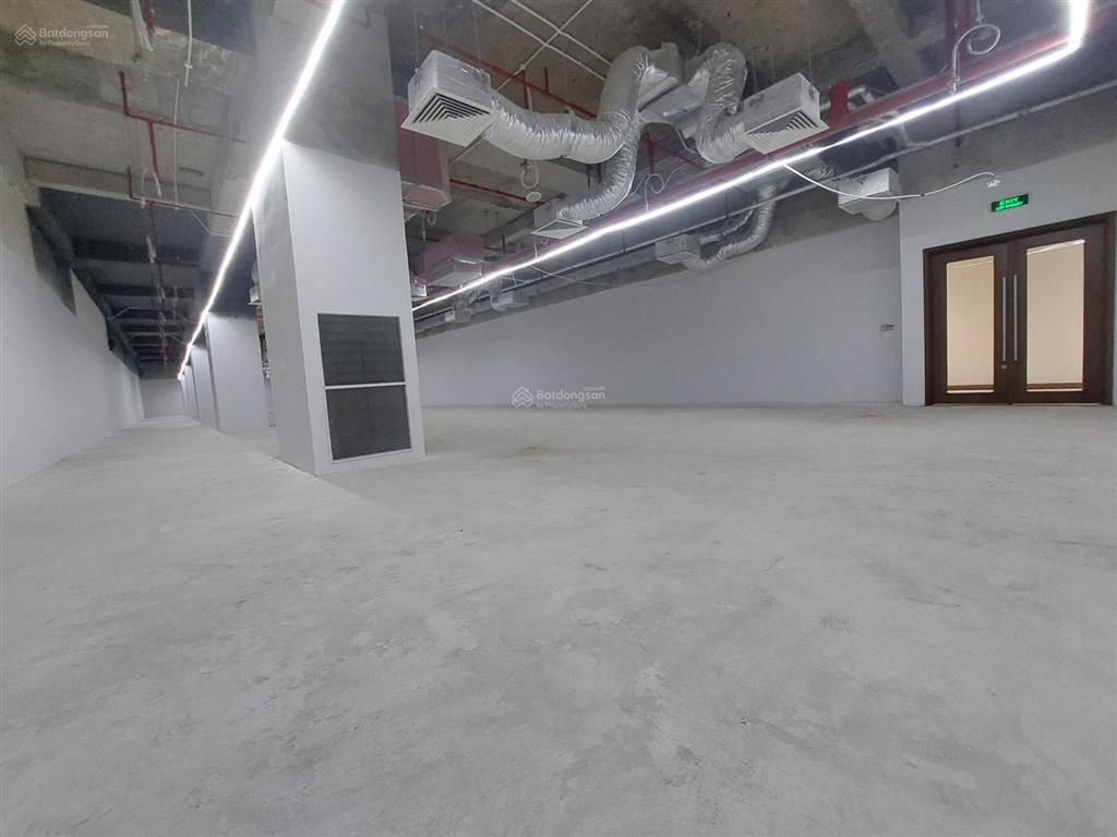 Văn phòng 5 sao 499m2, giá chỉ 499 nghìn/m2