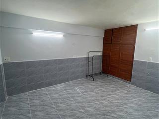Cần bán gấp căn hộ chung cư trung tâm quận 3,  sổ hồng riêng,  giá chỉ 1 tỷ 4