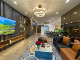 Chính chủ bán căn góc 3 ngủ122m2, tầng trung, thống nhất complex. giá 10 tỷ.  0337 868 ***