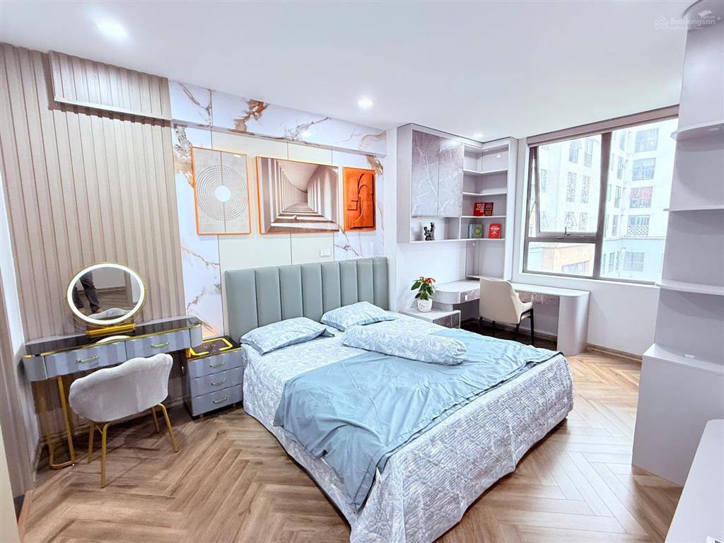 Chính chủ bán căn 3 ngủ 120m2, tầng trung, full nội thất, giá 14 tỷ cc hapulico complex