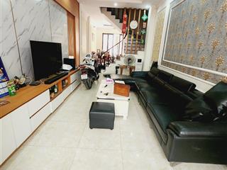 Bán nhà phố quan nhân dt65m  2 mặt thoáng