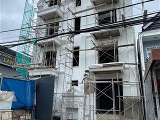 Cho thuê mặt bằng mặt tiền yersin 200m2, (2x/tháng) nguyên căn 1xx/ tháng