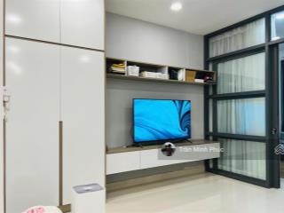 Chủ cấn bán cc sunrise city view, nguyễn hữu thọ, quận 7 giá 1,99 tỷ, 72m2, đẹp, nhiều tiện ích