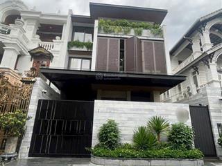 Bán nhà ngay cư xá lữ gia 12x12 nhà 5 tầng nhà mới đẹp giá chỉ 15 tỉ