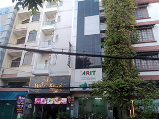 Bán nhà ngay sư vạn hạnh 5,8x20 4 tầng cho thuê 720 triệu/năm giá bán chỉ 35,5 tỷ