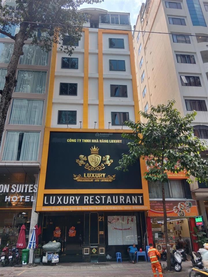Bán nhà mặt tiền bùi thị xuân 8,5x17m, 8 tầng + st cho thuê 13000usd/th(~500tr/th) giá chỉ 135 tỷ